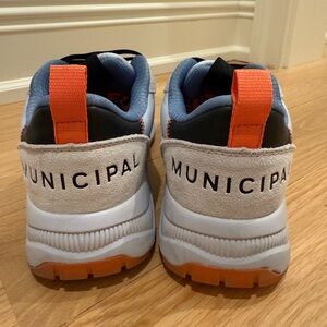 Municipal 11/11.5 Men’s Casual Sneakers in White, Orange & Blue